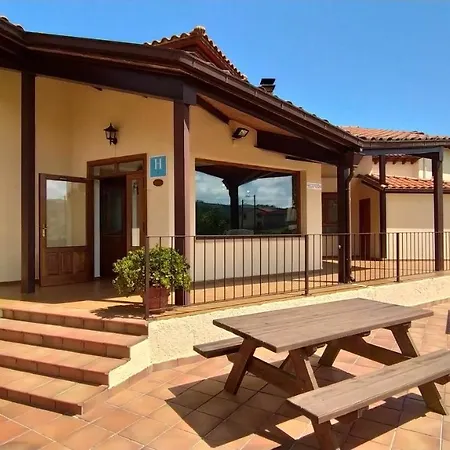 El Canton Hotel *