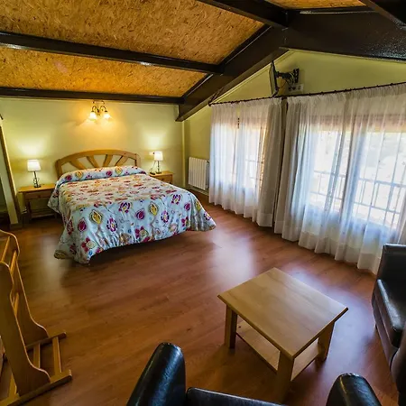 Hotel El Canton *